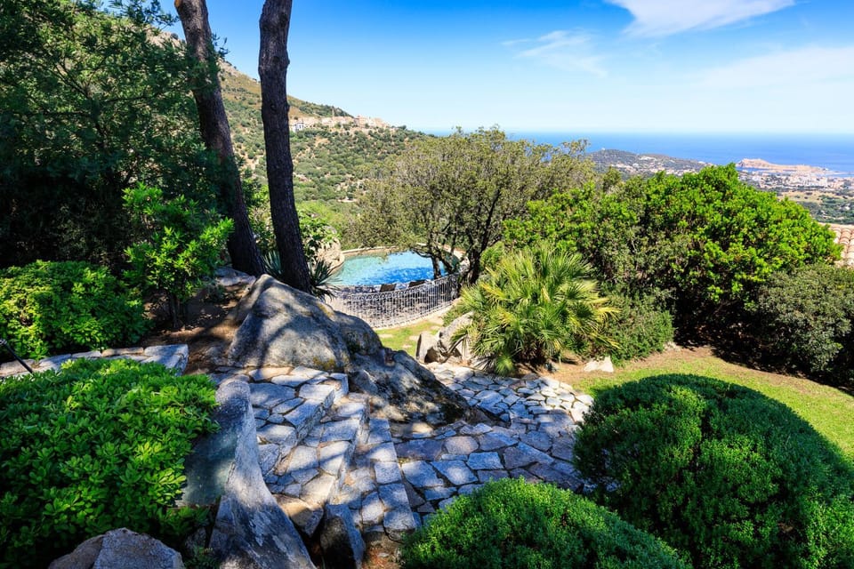 Garden, Swimming pool