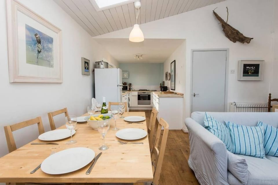 TARIAN HAF-3 BED-SEA VIEW BUNGALOW-TREARDDUR BAY House in Trearddur Bay