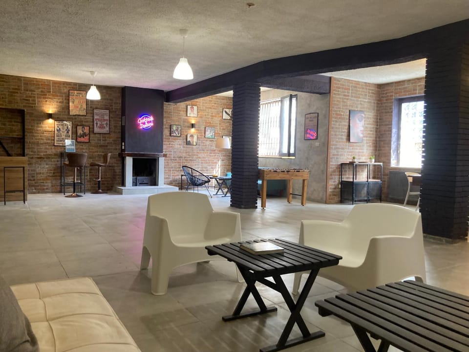 Lounge or bar