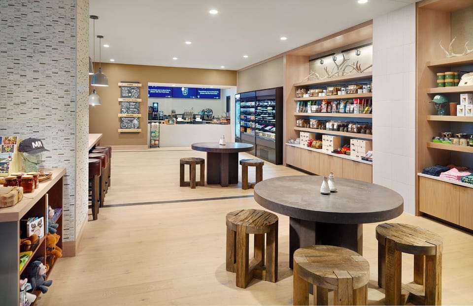 Restaurant/places to eat, On-site shops, Non alcoholic drinks