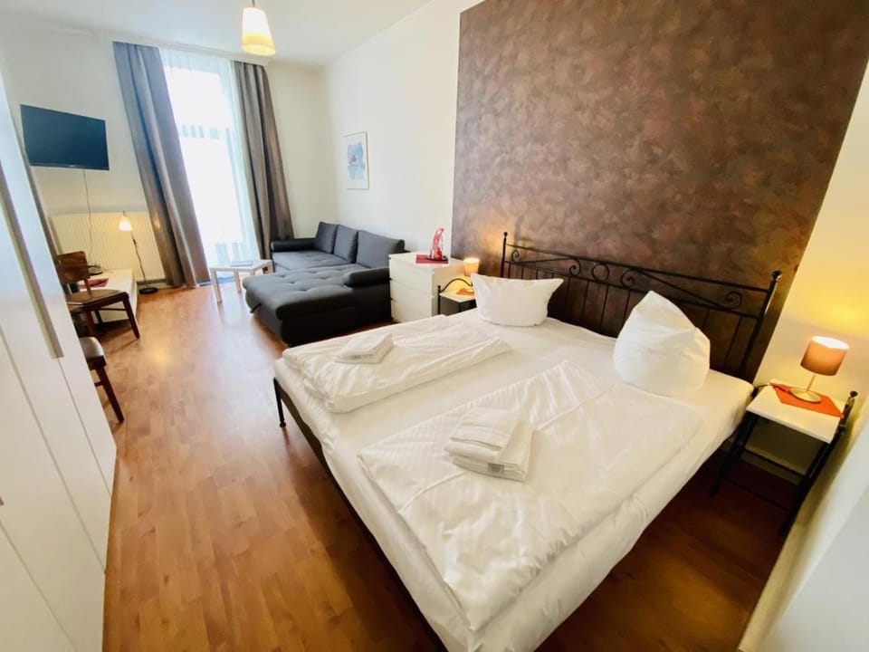 Doppelzimmer Cocktail, direkt am Alten Strom House in Mecklenburg-Vorpommern, Germany