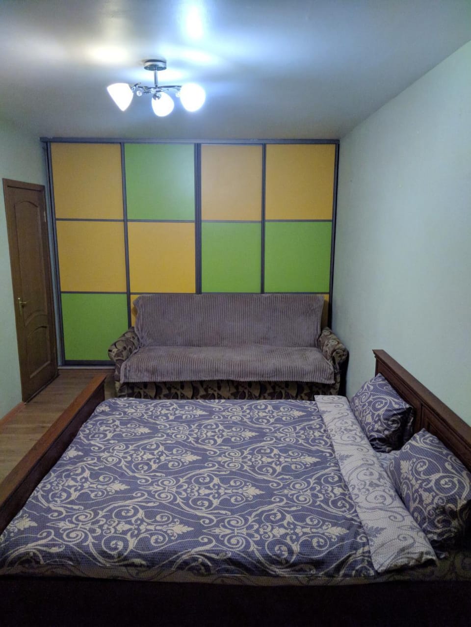 Уютная квартира рядом с метpo Холодная гора Apartment in Kharkiv