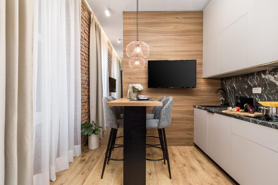 TV and multimedia, Living room, Dining area