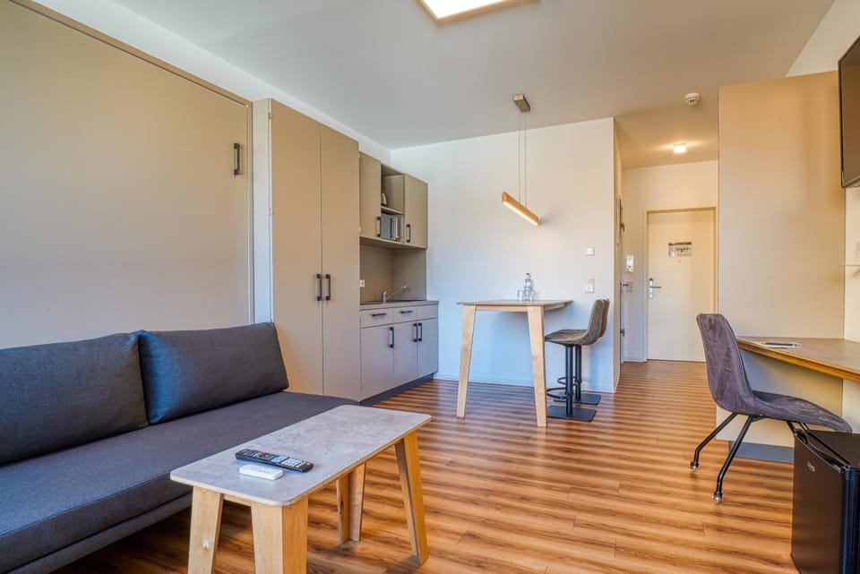 Kitchen or kitchenette, Living room, Seating area