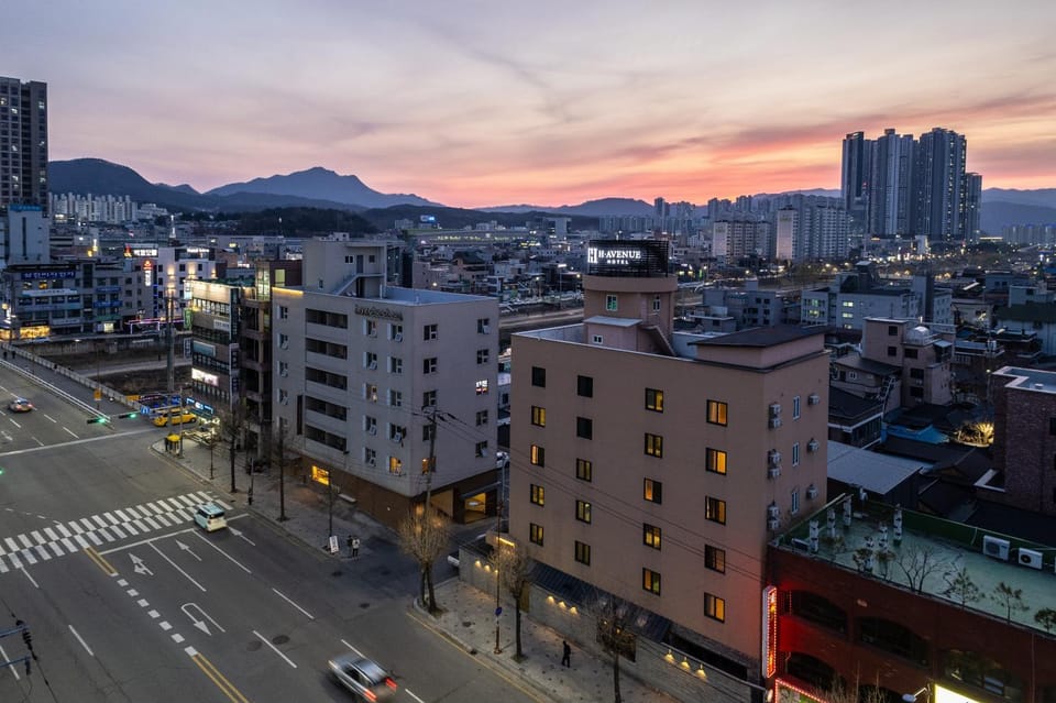 에이치에비뉴 호텔 남춘천점 Hotel in Gyeonggi-do