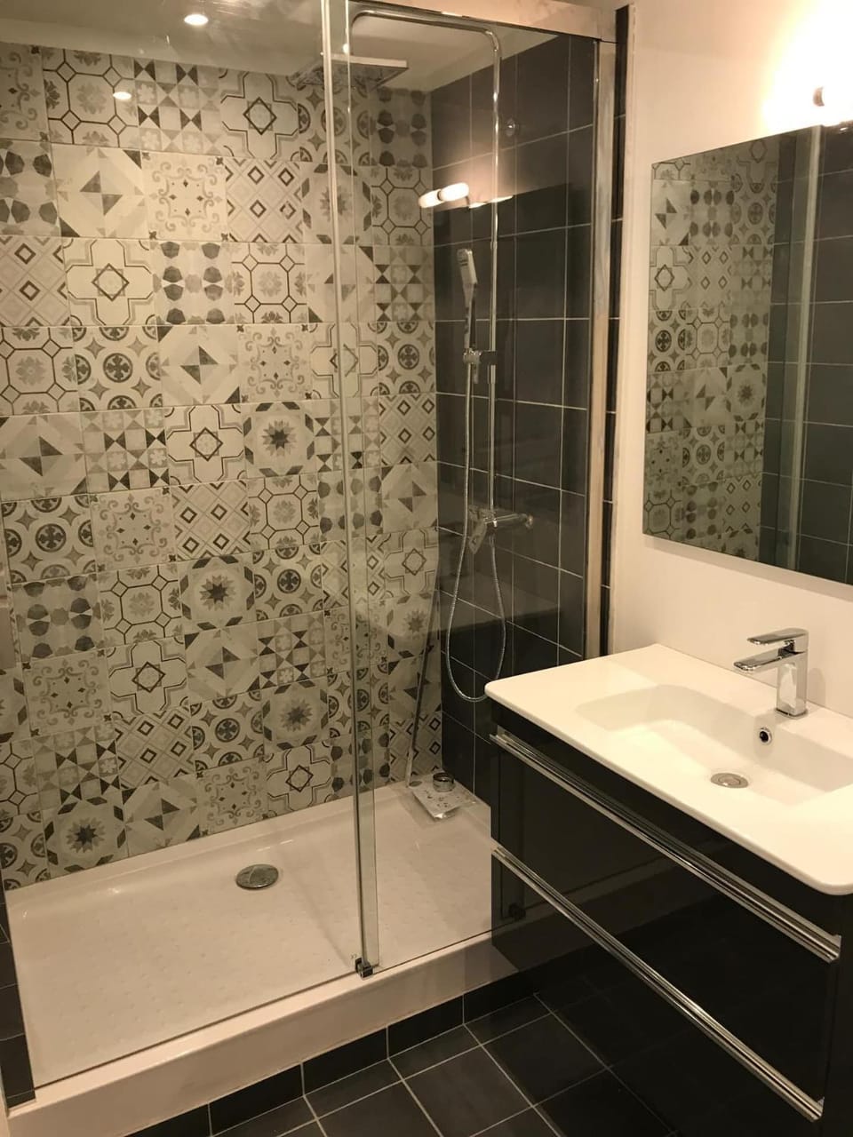 Shower, Bathroom