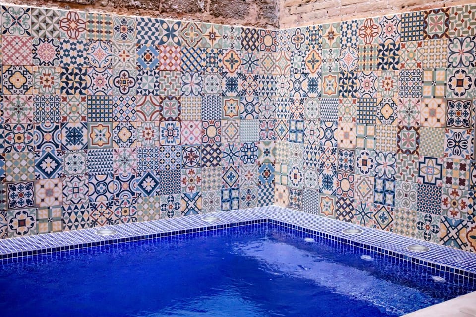 Pool view, Swimming pool, Swimming pool