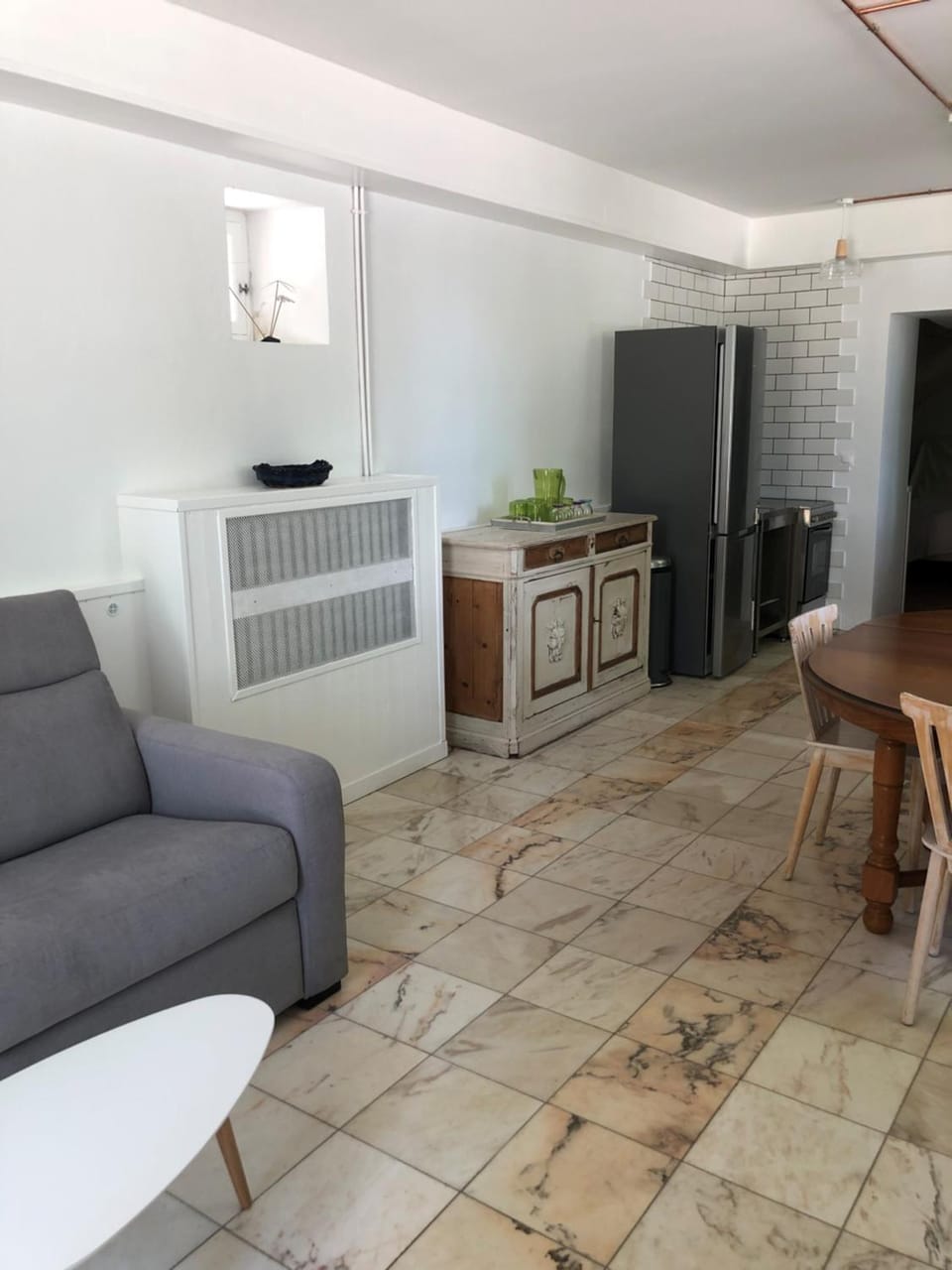 Kitchen or kitchenette, Living room, Seating area