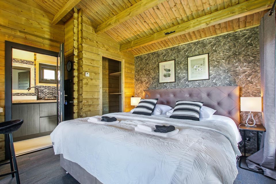 Appel Lodge Chalet in North Brabant (province)