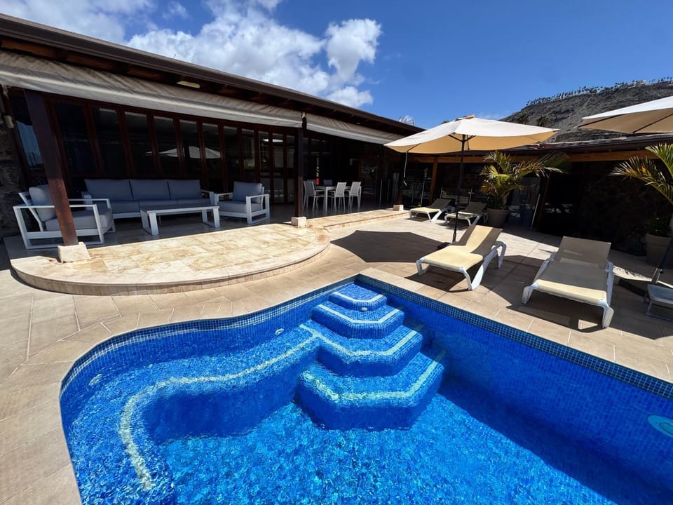 Anfi Tauro Golf Villa with private heated pool Villa in Comarca Sur