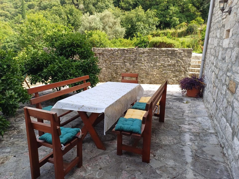 Spring, Garden, View (from property/room), Balcony/Terrace, Seating area