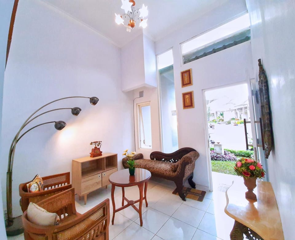 Rumah Sorai Villa in Batu