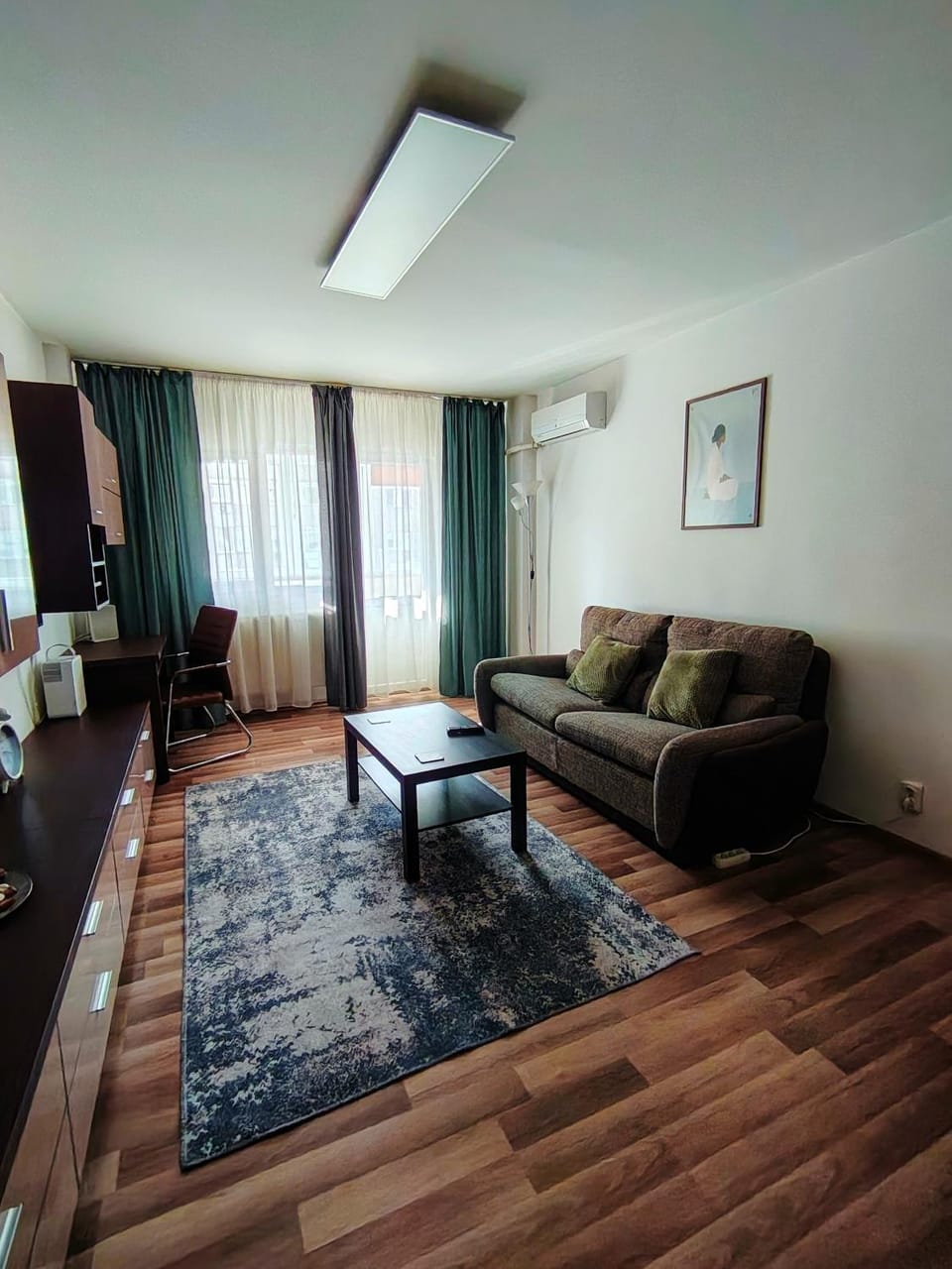 Living room, air conditioner