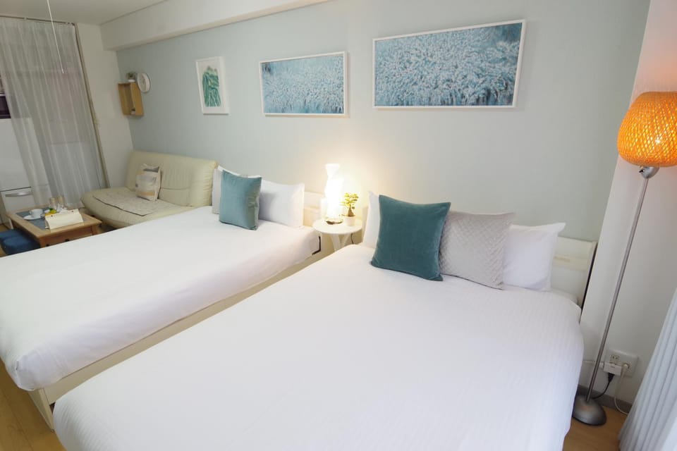 Nippombashi Art Hotel 705 Apartment in Osaka