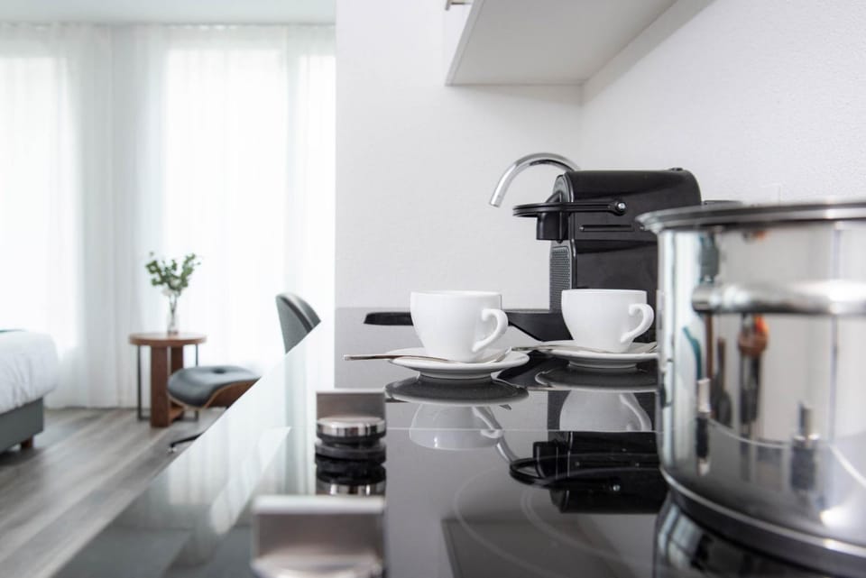 Coffee/tea facilities, Kitchen or kitchenette