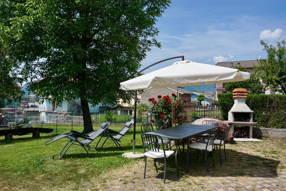 Attic House Mountain Lake Iseo Hospitality Apartment in Province of Brescia