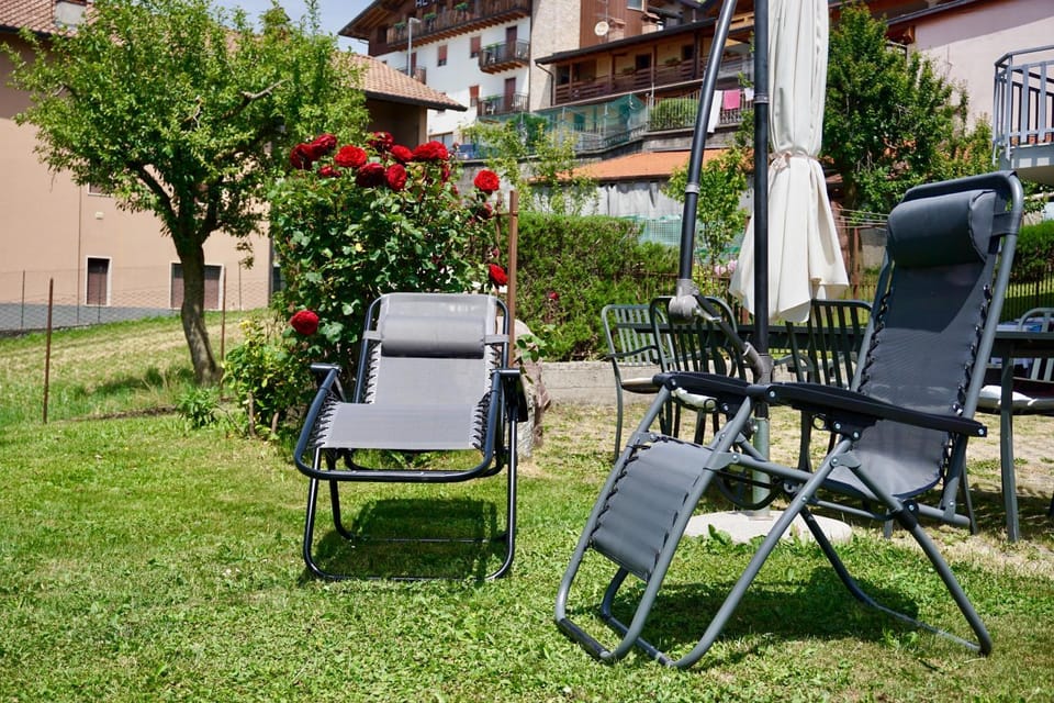 Attic House Mountain Lake Iseo Hospitality Apartment in Province of Brescia