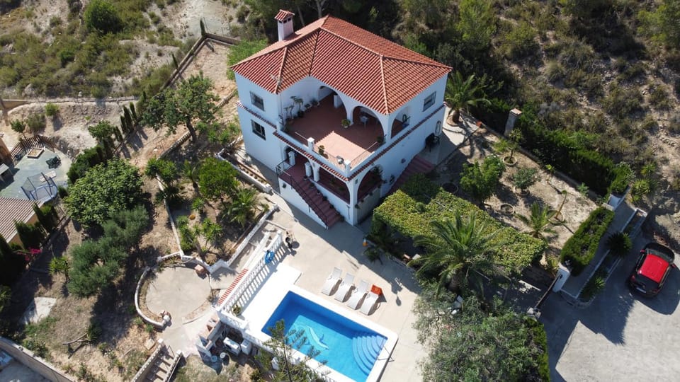 Property building, Patio, Summer, Garden, Balcony/Terrace, Swimming pool