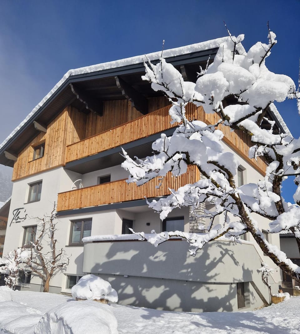 Property building, Winter