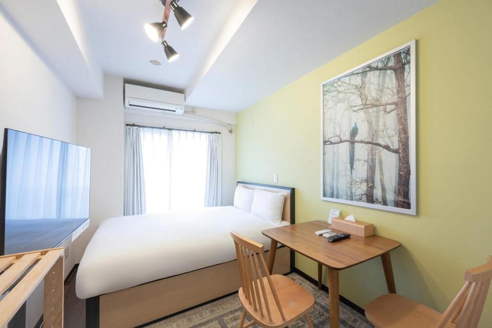 Bed, TV and multimedia, Photo of the whole room, Bedroom, air conditioner