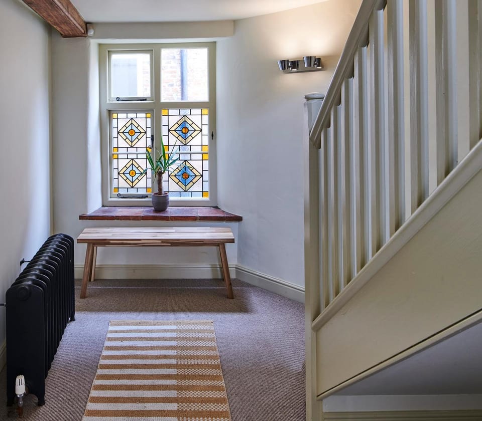 Studio 2 - Central Location Sleeps 4 Apartment in Norwich