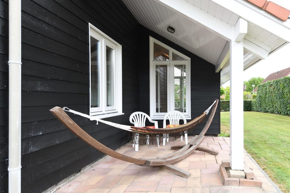 The Black House - Luxurious Holiday Villa Zeewolde Villa in Zeewolde