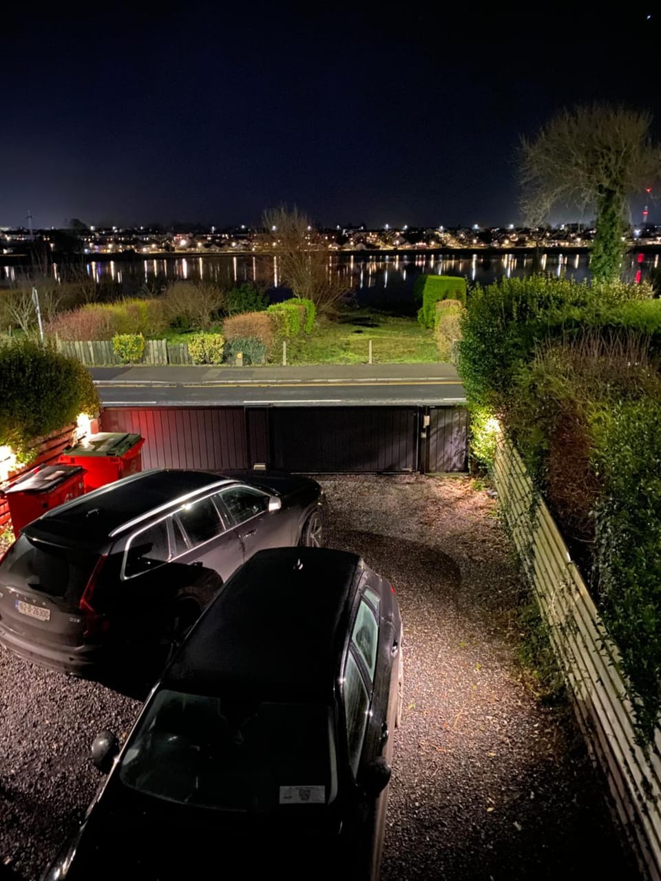 Lake View Galway City Apartment in Galway