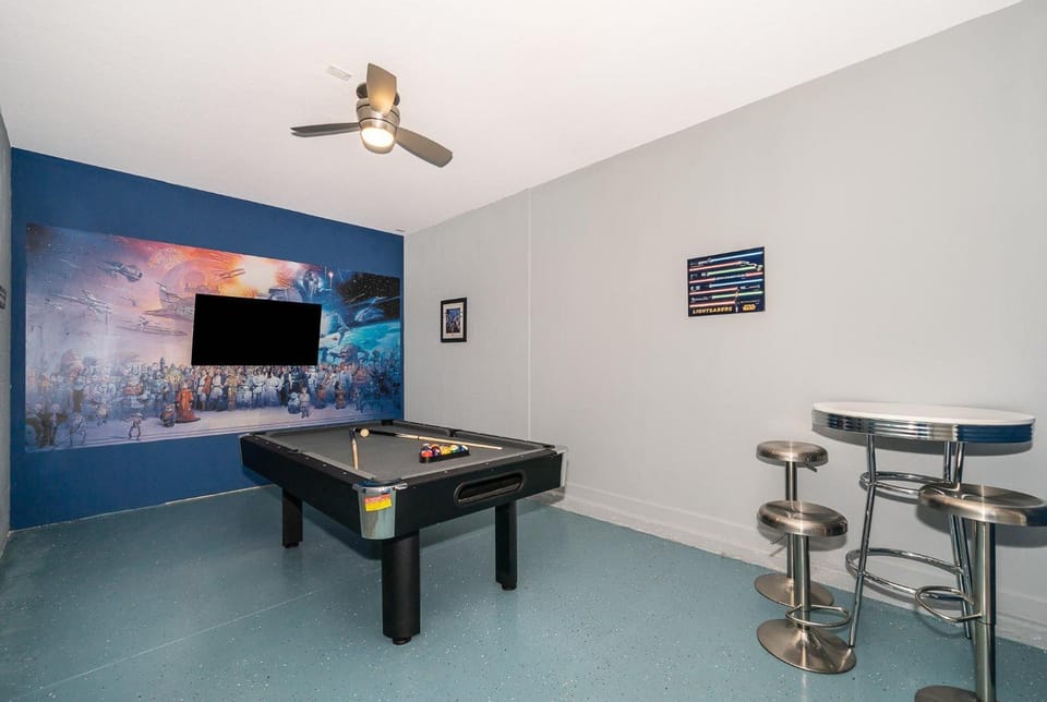 2738WE Villa 5 Beds & 5 Baths with Private Pool House in Kissimmee