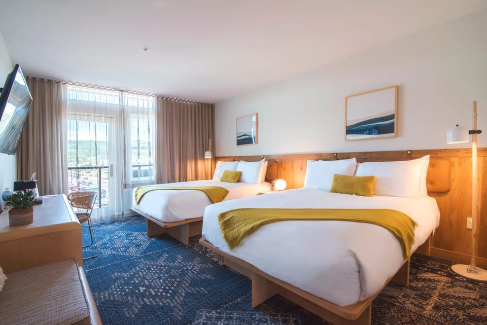 SALTLINE Hotel in Seaside