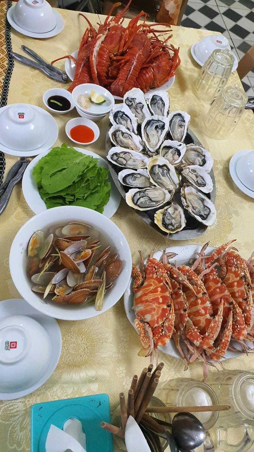Food and drinks, Food
