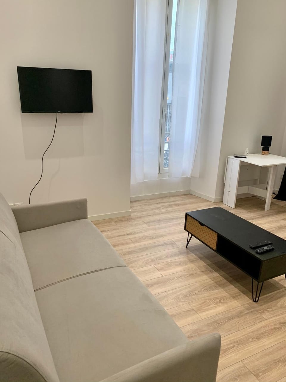 TV and multimedia, Seating area