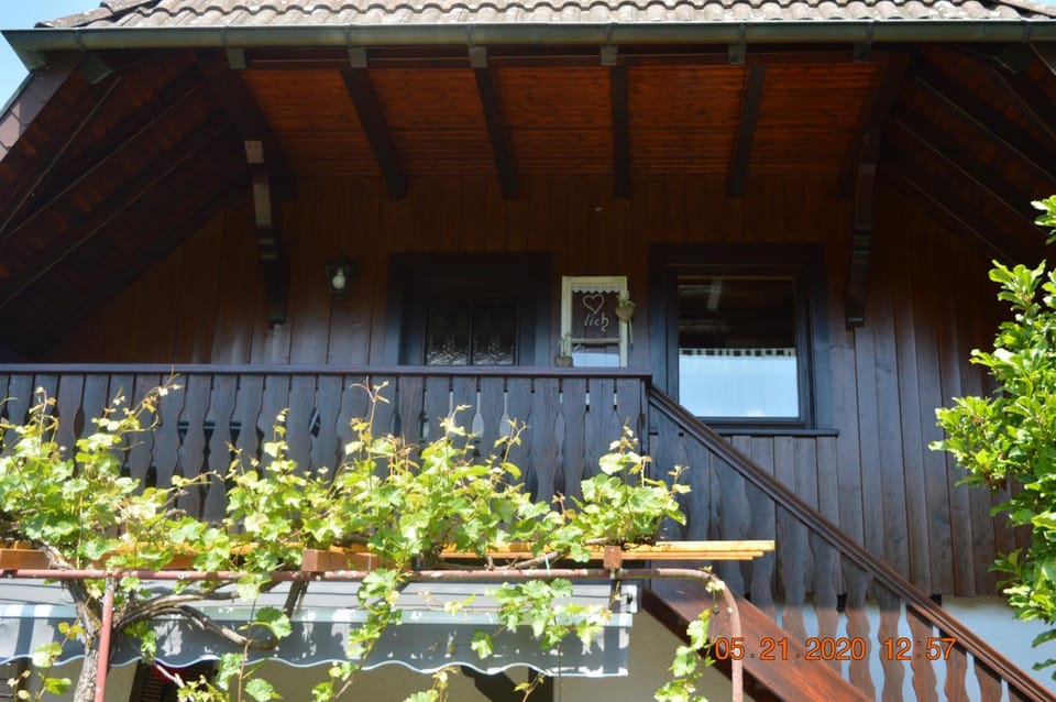 Ferienwohnung Beim Holzmann Apartment in Ortenau