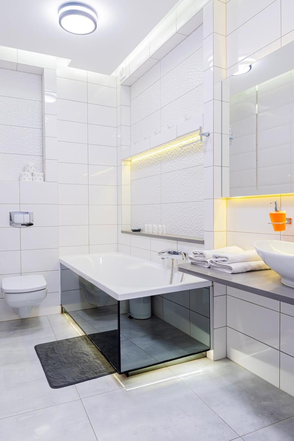 Toilet, Bathroom, Bath