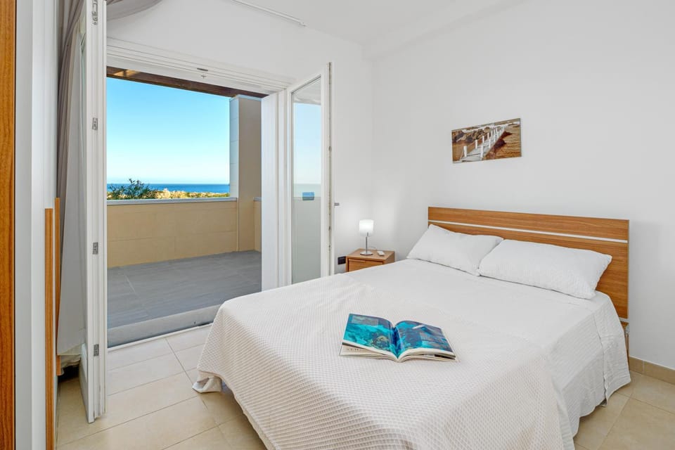 Property building, Living room, Bedroom