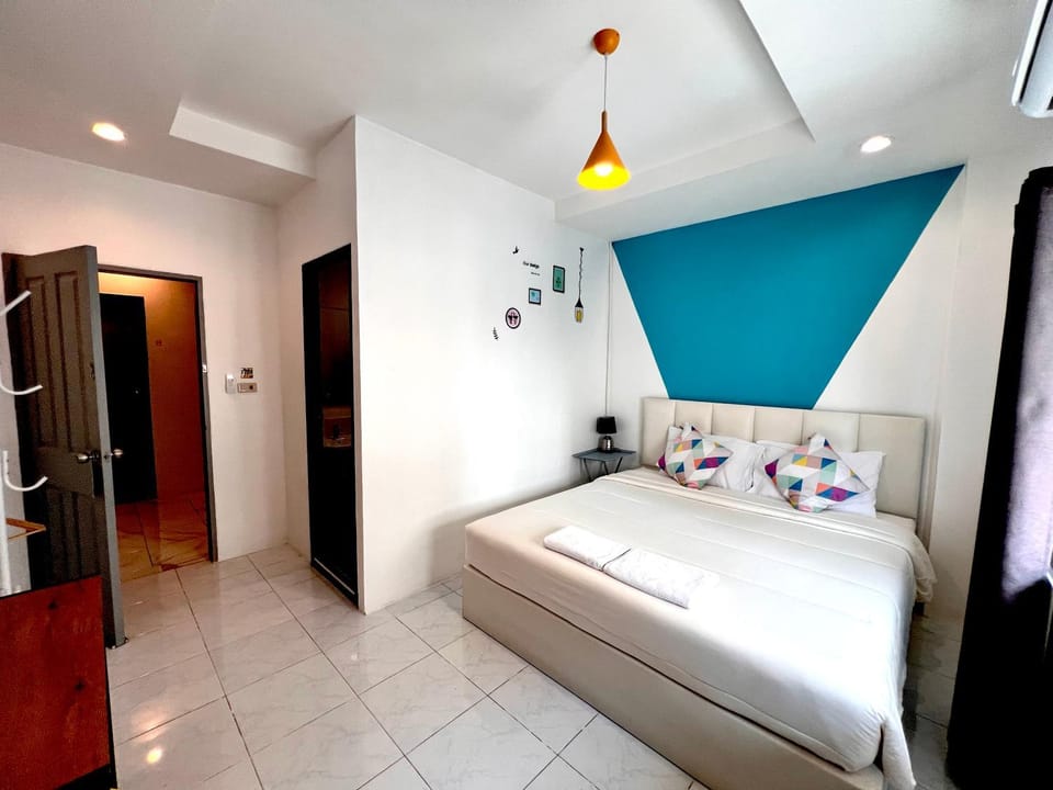 Nap at 265 Donmeaung Hostel in Bangkok