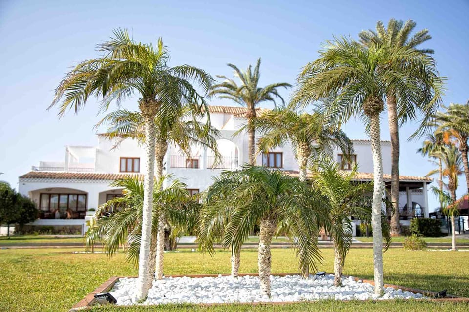 Property building, Garden