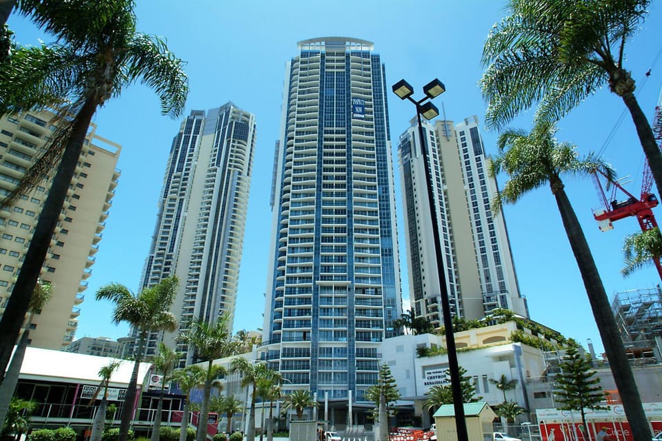 Property building, City view, Location, Parking