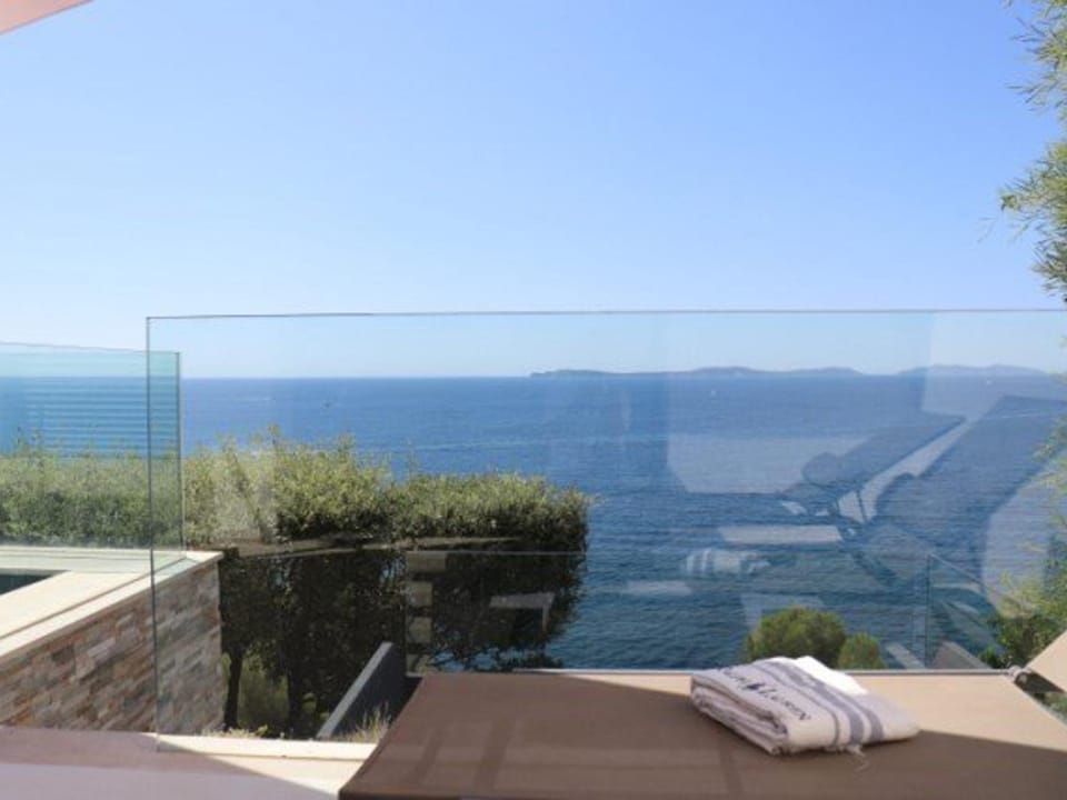 Belle villa à Cavalaire-sur-Mer avec piscine et vue mer - FR-1-100-228 Villa in Cavalaire-sur-Mer