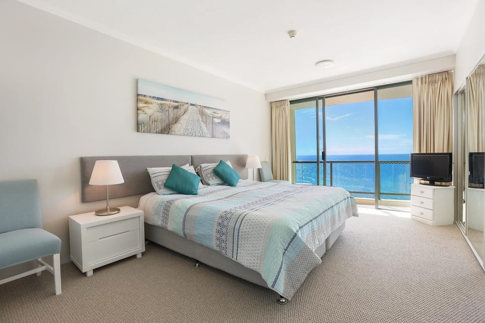 Bird's eye view, View (from property/room), View (from property/room), Bedroom, Sea view, wardrobe