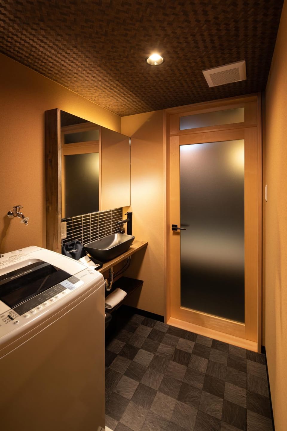 Bathroom, Photo of the whole room, Area and facilities