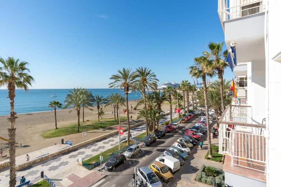 Balcony/Terrace, Sea view, Street view
