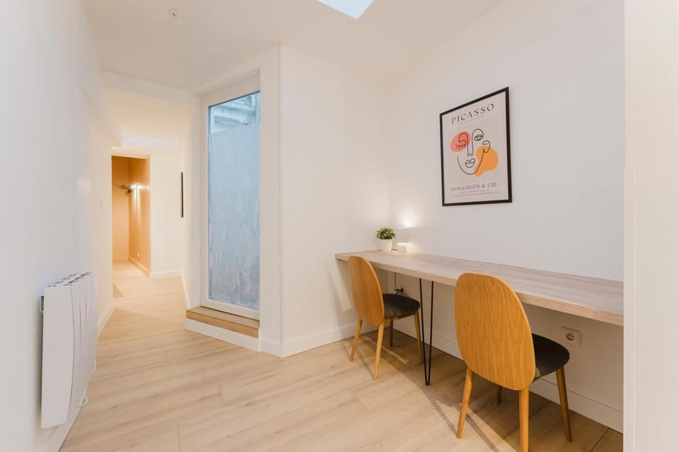 Lille Centre: 2bed 2bath apartment! Apartment in Lille