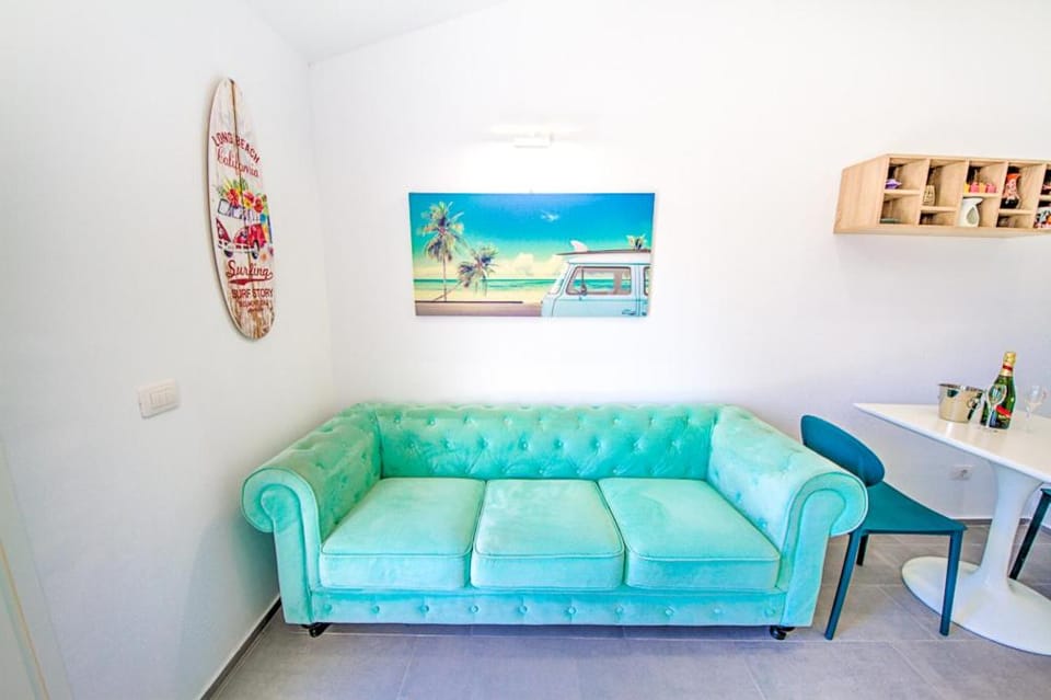 White House - Clasto Apartment in Abona