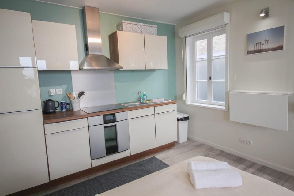 Lille Centre - Nice and functional studio Apartment in Lille