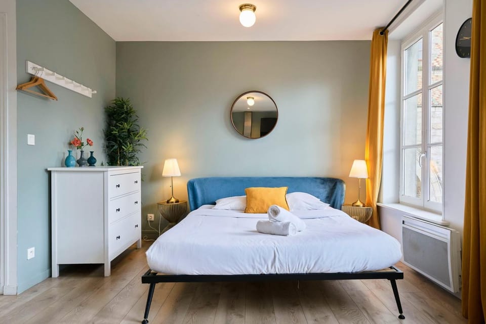 Studio tout équipé, proche gares Apartment in Lille