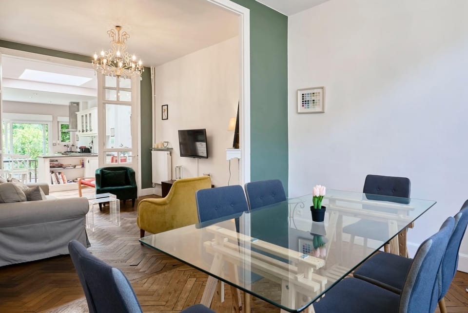 Beautiful 1900 house full equipped, 4bdrm+ garden! House in Lille