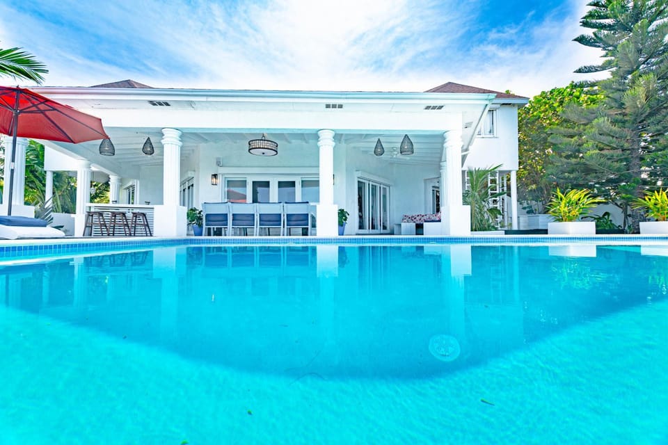 Villa Northwinds - At Orange Hill - Private Pool Villa in Nassau