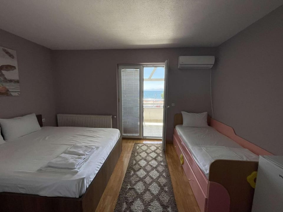 Engin-Beo Rooms - Struga Bed and Breakfast in Municipality of Ohrid, North Macedonia