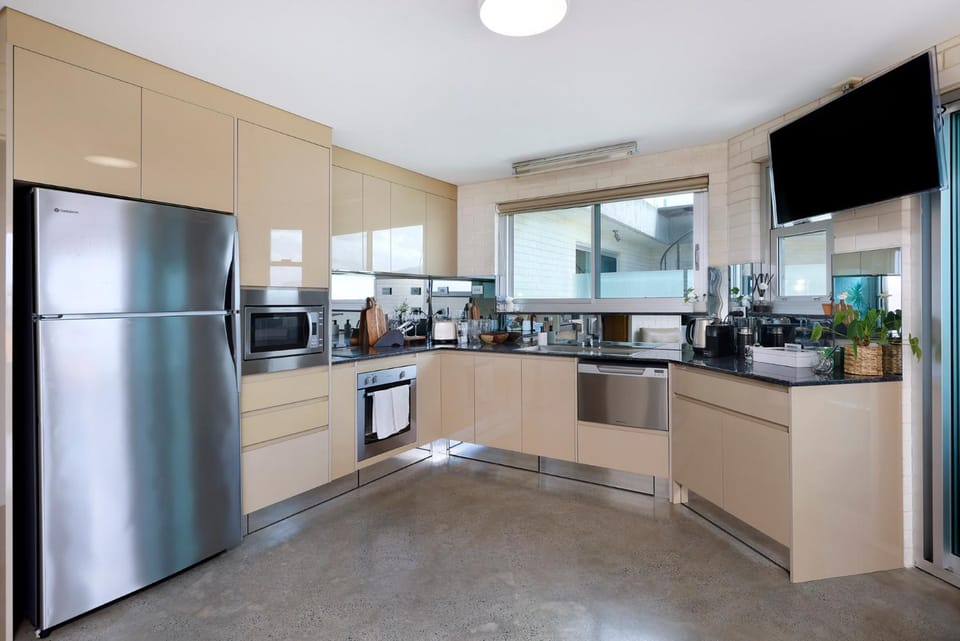 Coffee/tea facilities, Kitchen or kitchenette, dishwasher, minibar, pet friendly, stove, toaster