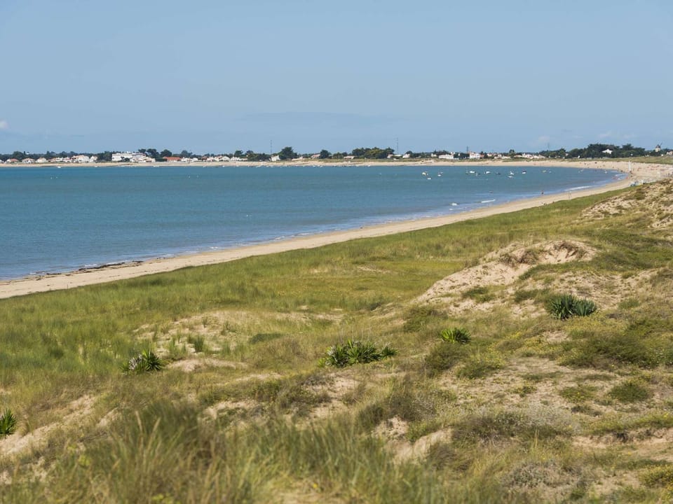 Appartement 3 pièces avec balcon, à 300m de la plage, La Guérinière - FR-1-224B-107 Apartment in Pays de la Loire